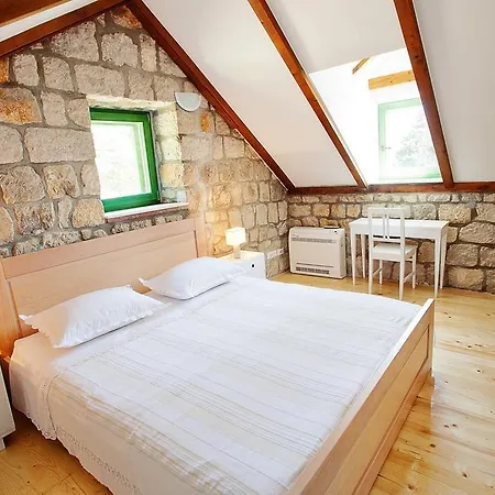 Gordana, Villa Dubrovnik